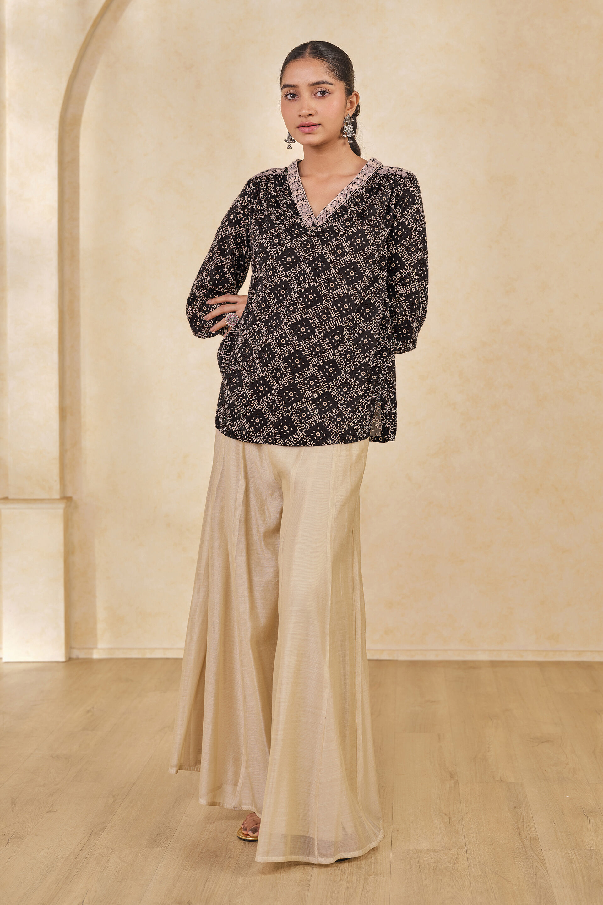 Arzoo Top, Black, image 3